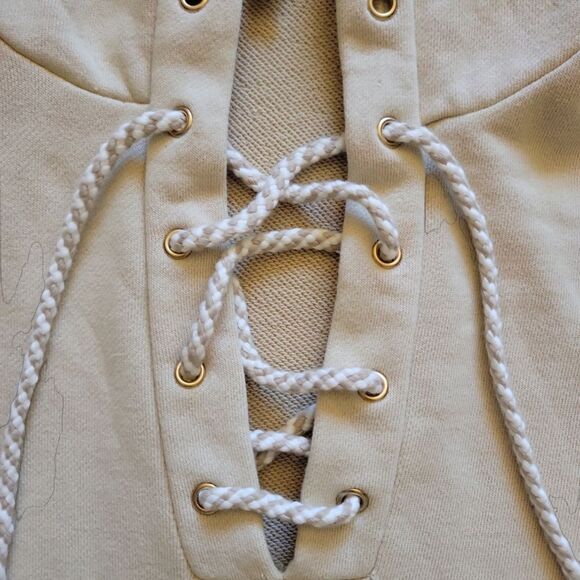 🤑 3 for $20 - BKE Cream Laced Neck Oversized French Terry Sweatshirt Size Small - Picture 2 of 4